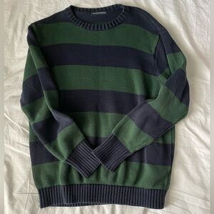 Brandy Melville Green & Navy Crewneck Sweater